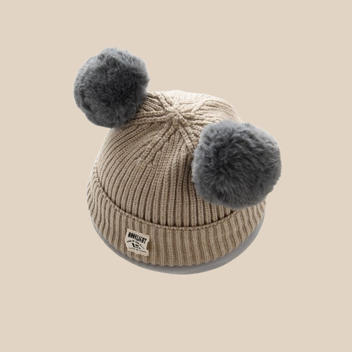 Bonnet Enfant en Laine Douce avec Double Pompons