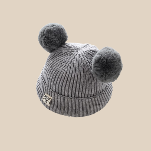 Bonnet Enfant en Laine Douce avec Double Pompons